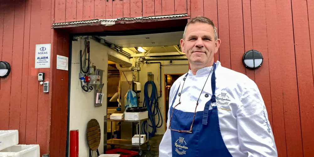 Rekene har begynt å slippe rogna, og det ser ut til å begynne tidligere for hvert år, mener Reidar Fredriksen ved Reinhartsen på Fiskebrygga i Kristiansand.
