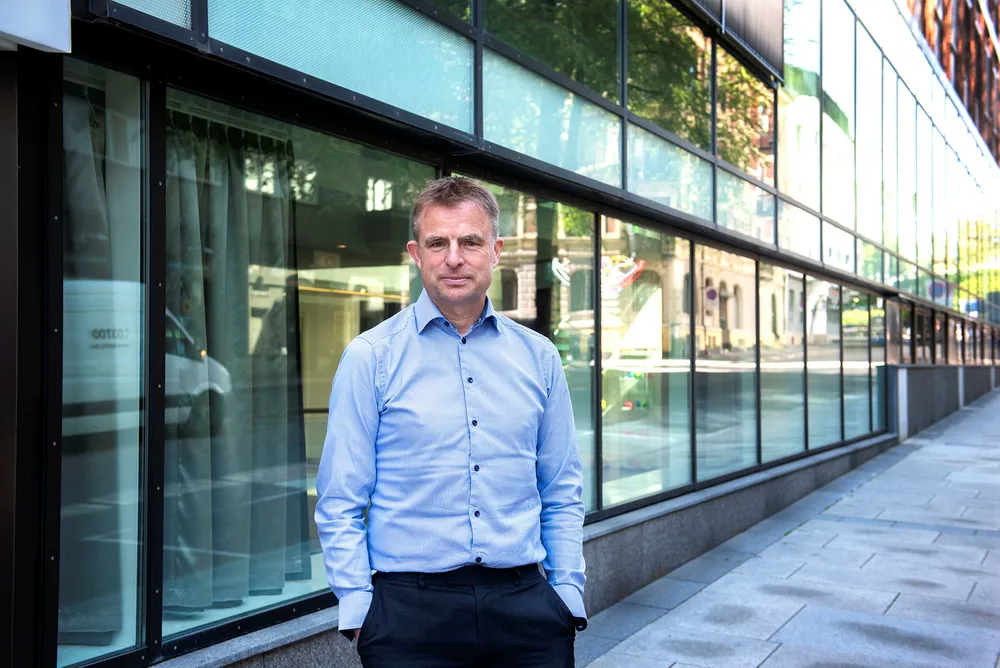 – Jeg mener jo at aksjer er veldig billig i dagens situasjon, sier Alexander Miller, investeringsdirektør i Eika Kapitalforvaltning.