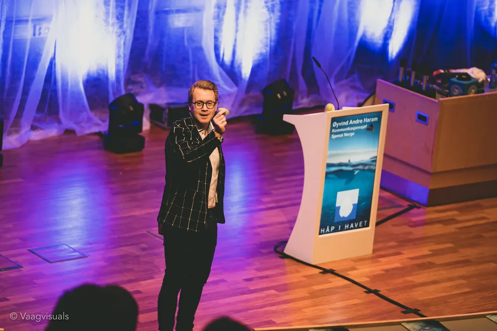 Øyvind André Haram har holdt flere foredrag for sjømatnæringen, i tillegg til å ha roller som møteleder og debattleder.