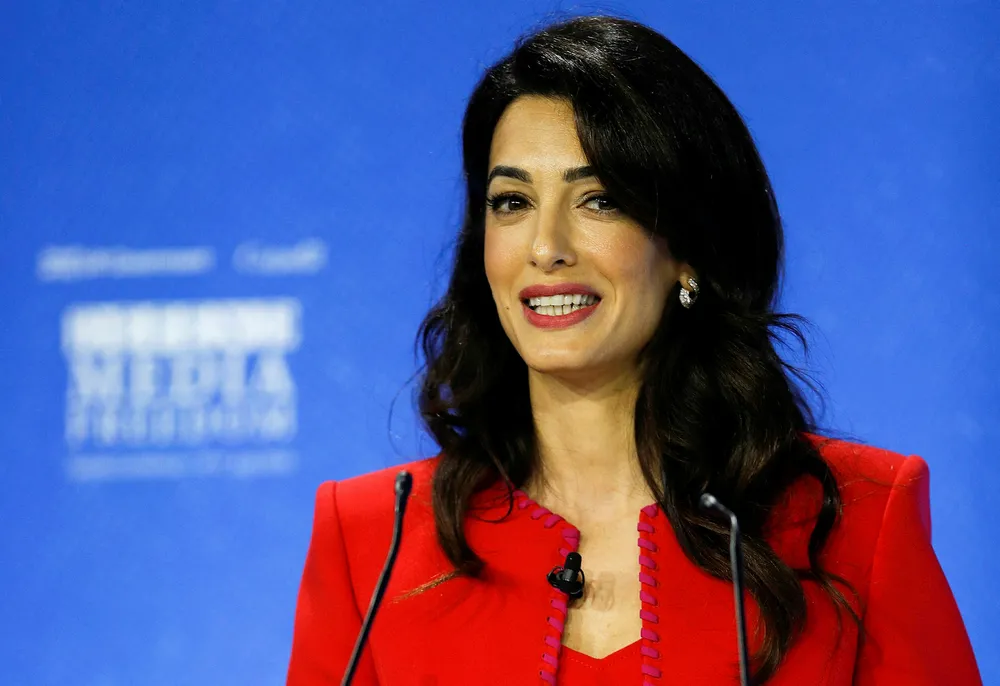 Det er tid for å stå opp for journalister og pressens frihet, er budskapet fra menneskerettighetsadvokat Amal Clooney, som nylig la frem en rapport om hvordan journalister bør beskyttes.