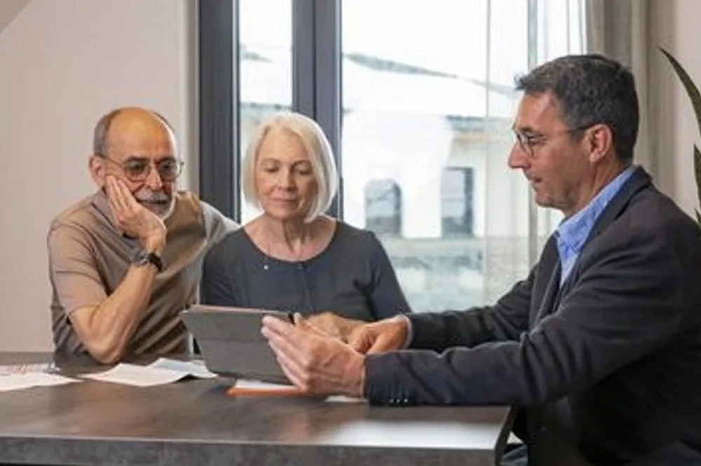 Zukunft Altbau provides energy advice to landlords and homeowners in Baden-Württemberg.
