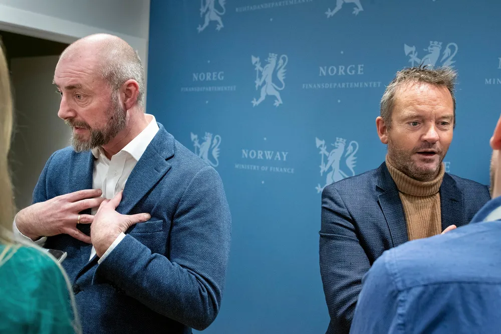 Fra venstre Robert Eriksson, administrerende direktør i Sjømatbedriftene og Geir Ove Ystmark, administrerende direktør i Sjømat Norge.