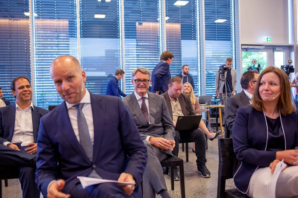 Kjetel Digre blir ny konsernsjef i Aker Solutions, som skal slås sammen med Kværner. Her fra fredagens pressekonferanse på Fornebu.