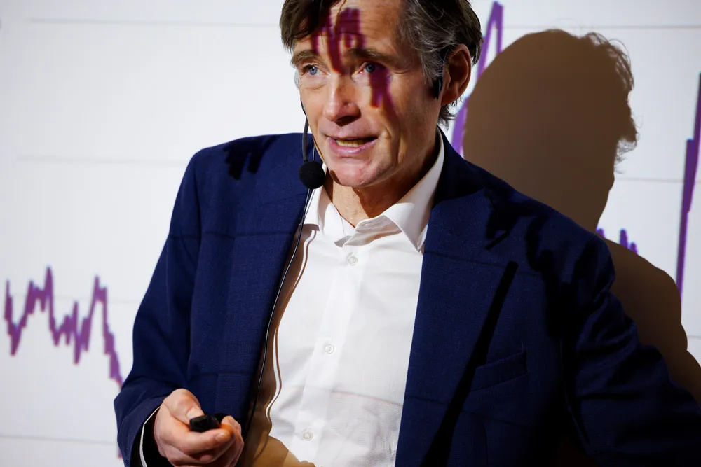 Forvalter Robert Næss i Nordea tror det kan ha vært bankene som ba Solstad holde informasjon om milliardrabatt til selskapet konfidensiell.