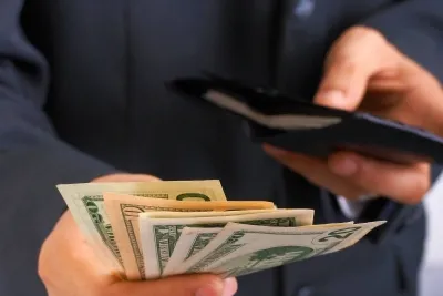 Payday: Fluor's profits rise by $12 ,illion