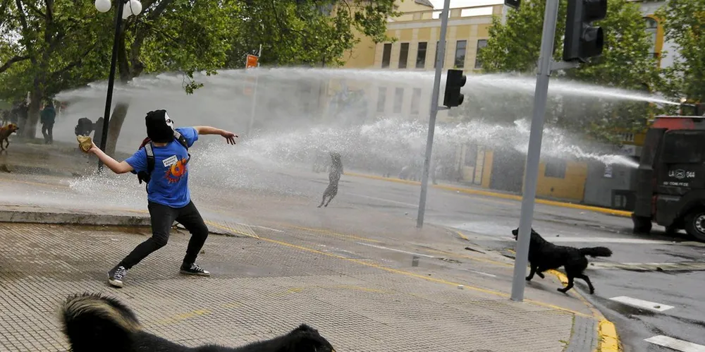 One person was reportedly killed and 17 injured at the weekend in clashes in the capital city, Santiago, between security forces and protesters calling for Mapuche autonomy.