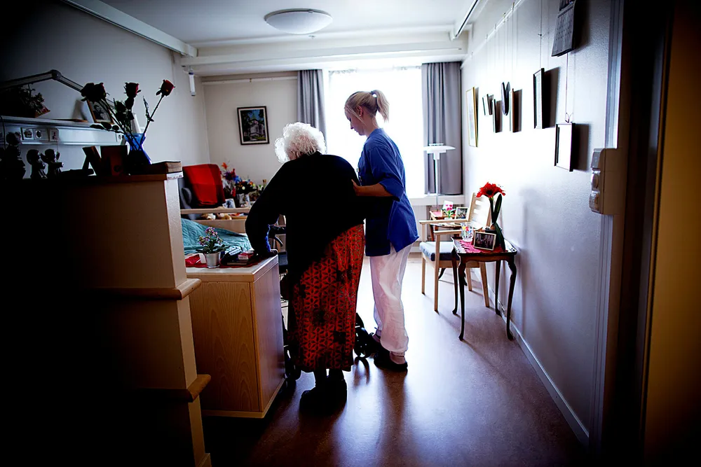 Artikkelforfatteren mener private aktører kanskje er mer innovative enn offentlige, og at dette er noe som taler for å konkurranseutsette for eksempel sykehjem. Illustrasjonsfoto.