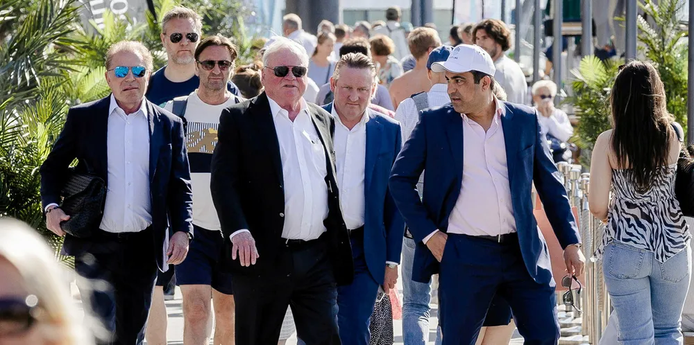 John Fredriksen (centre, in sunglasses) controls Frontline.