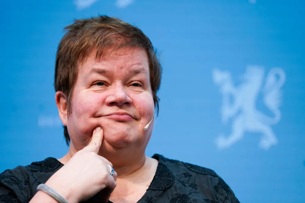 SV og Sp liker dårlig rapporten fra EØS-utvalget ledet av Line Eldring.