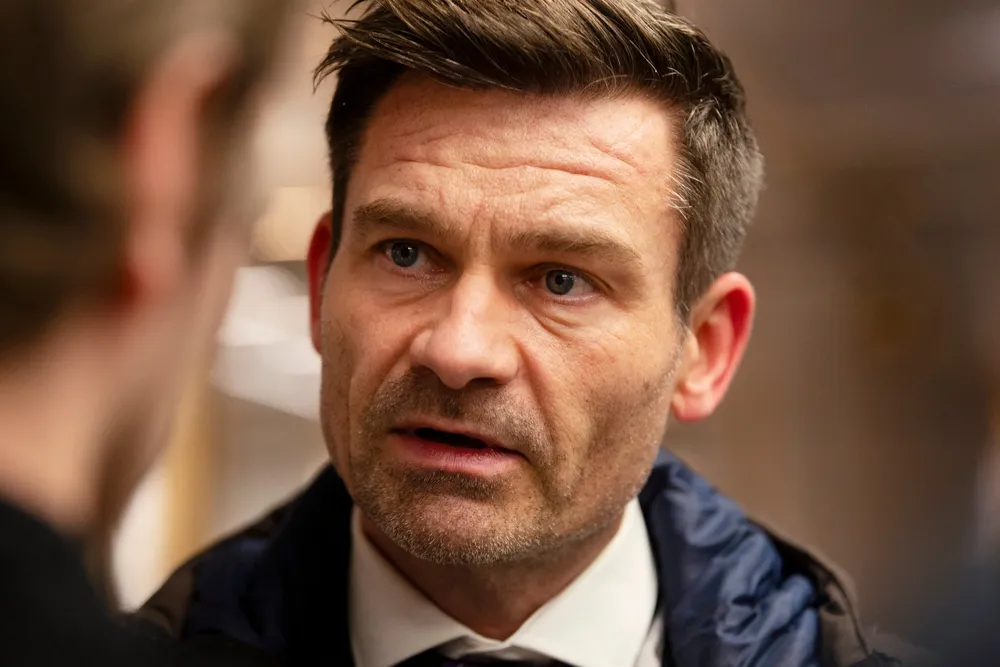 Roger Bjørnstads forslag om en forsøksordning bare for dem som allerede er utenfor, utelater viktige konsekvenser av et arbeidsfradrag for alle, mener skribentene.
