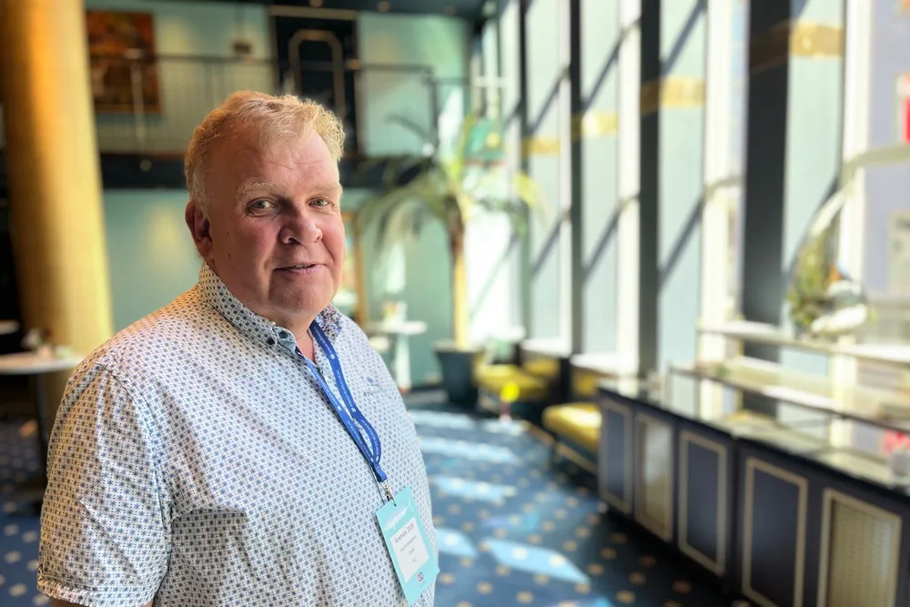 Ivar Andreassen, eier i Andreassens Rederi, ber om mer åpenhet rundt prisene på pelagiske auksjoner.