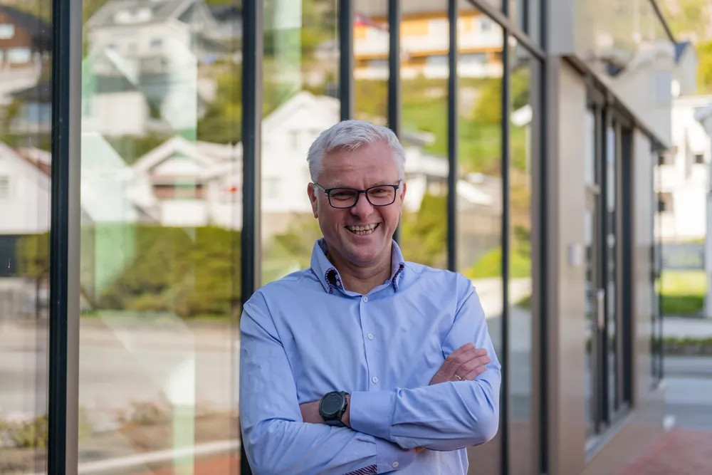 – Jeg sier det jeg mener, og bryr meg ganske lite om andre er uenige med meg, sier Dalane Energi-sjef, Idar Sønstabø.
