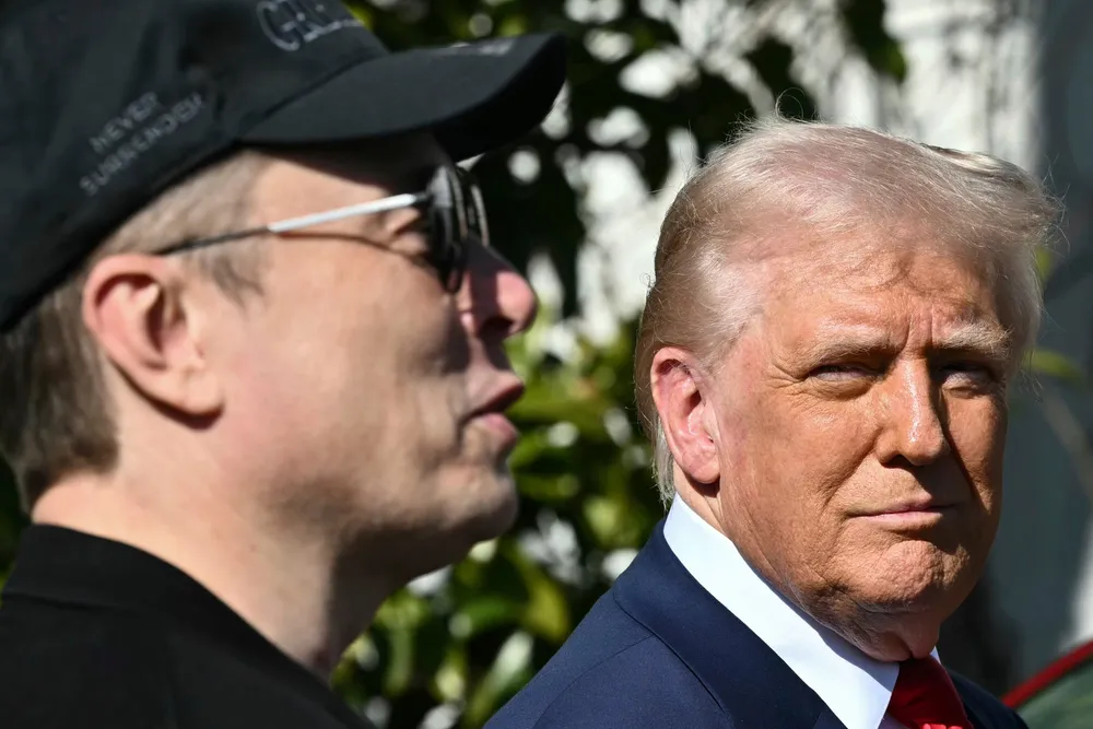 Tidligere denne uken poserte USA-president Donald Trump og Tesla-sjef Elon Musk sammen utenfor Det hvite hus.