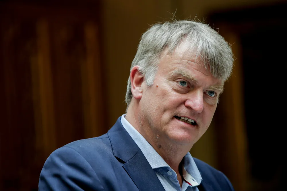 Ove Trellevik (H) etterlyser en friskere satsing på havvind i regjeringens budsjetter.