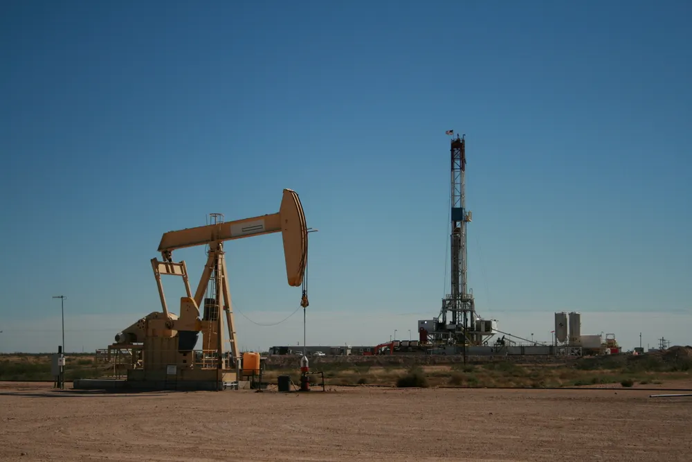 Permian basin: Continuing to shed rigs