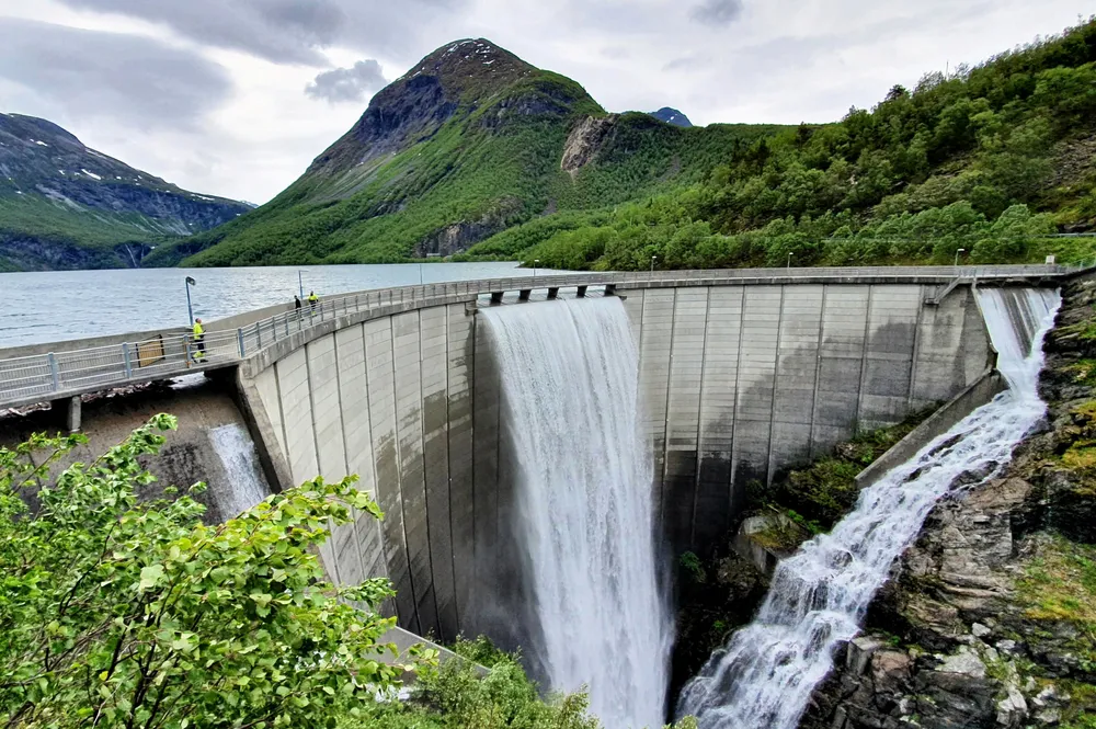 Snøsmeltingen er i gang – nå går fyllingsgraden oppover selv i nord
