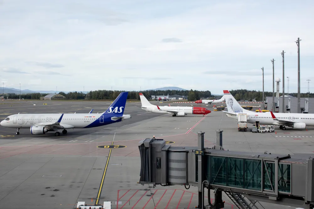 Fly på bakken på grunn av flytekniker-streik. Nå går det mot slutten.