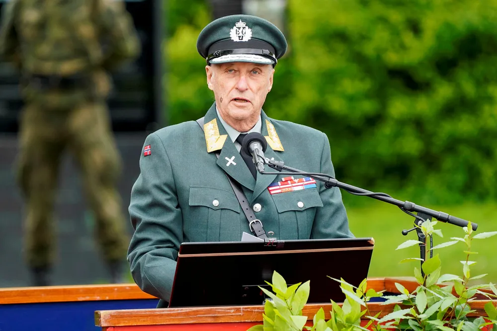 Kong Harald, her fra 75-årsmarkeringen for frigjøringen på Akershus festning 8. mai.