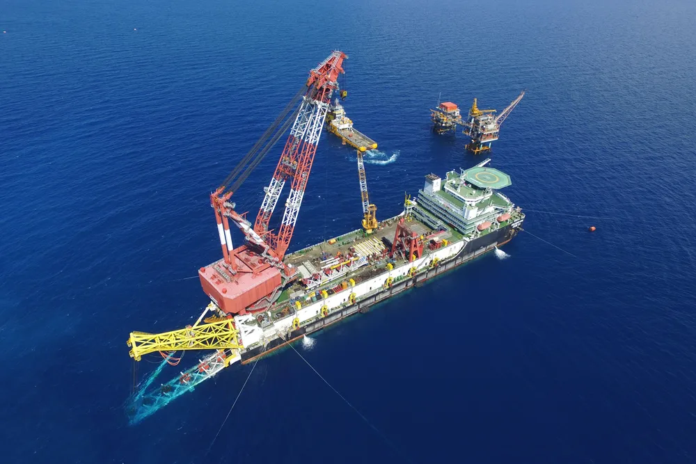 Hilong's Hilong 106 vessel.