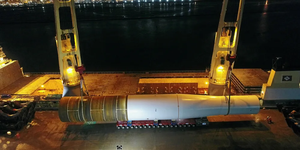 A monopile on a SPMT (self-propelled modular transporter) at Able Seaton Port