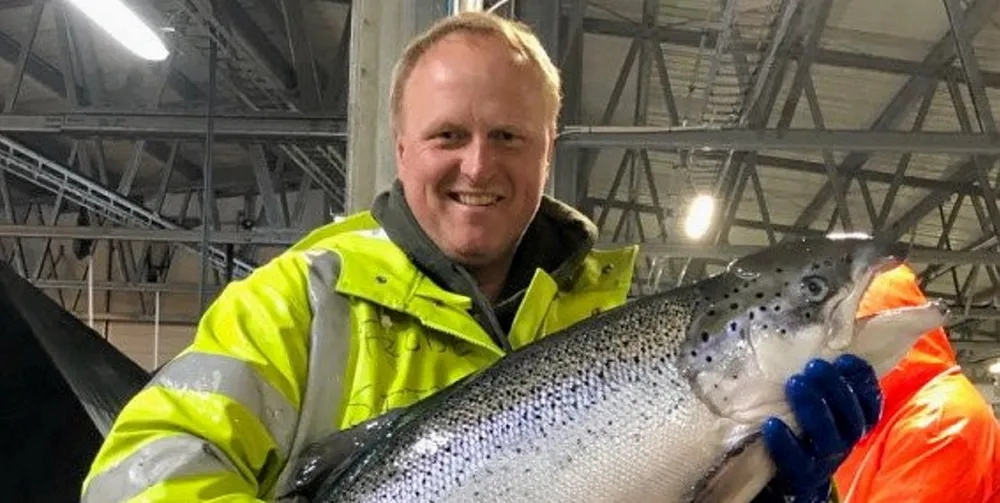 Frode Saetre, operations manager at Profunda, with an AquaGen salmon.