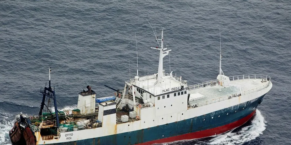 «Senator» gikk før under navnet «Otto» og har tidligere drevet rekefiske i Smutthullet. Arkivfoto: Kystvakten