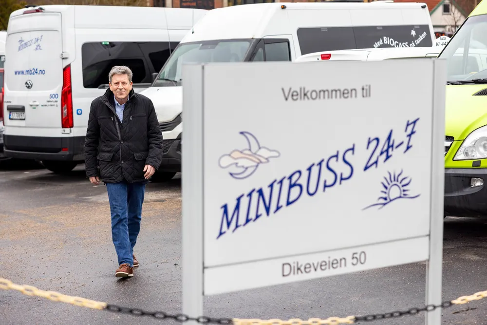– Man må hele tiden sikre seg hva man gjør, sier daglig leder Erik Skaaden i Minibuss 24–7 om offentlig anbud.