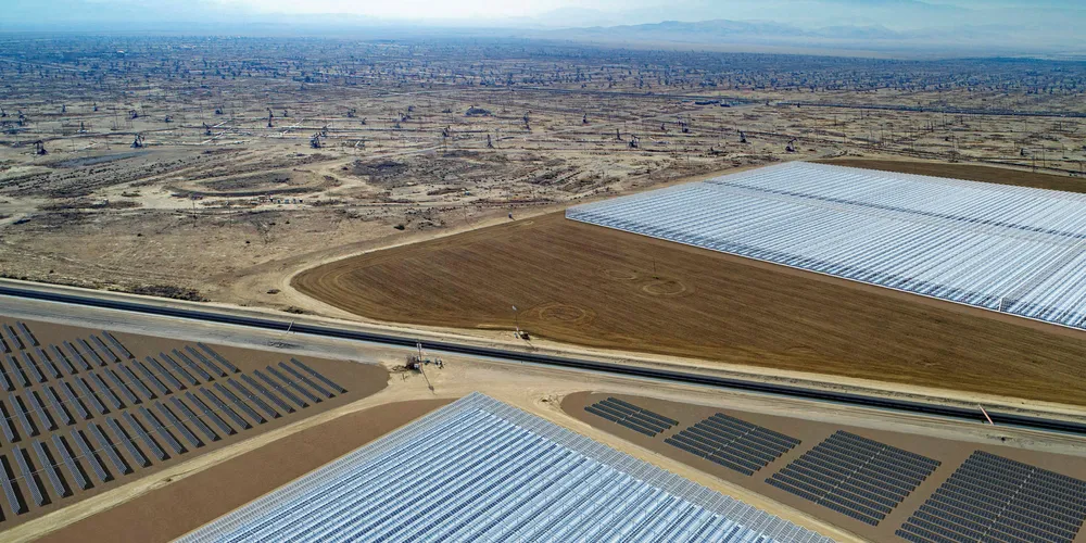 A rendering of the hybrid CSP/PV Belridge solar plant, adjoining Aera's oilfield