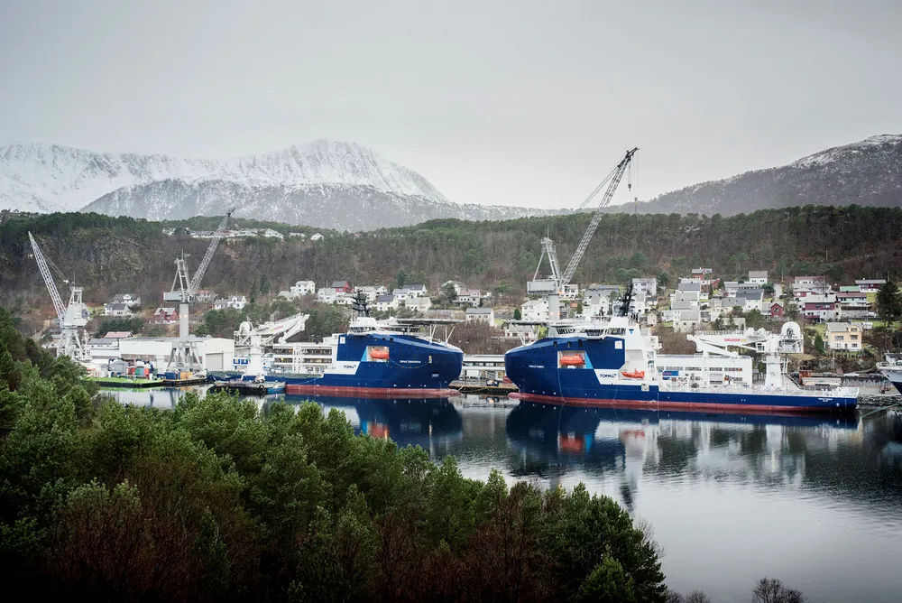 Skroget til det nye kabelleggingsfartøyet skal bygges i Romania før skipet ferdigstilles ved Vard Brattvaag (på bildet) Foto: Tommy Ellingsen
