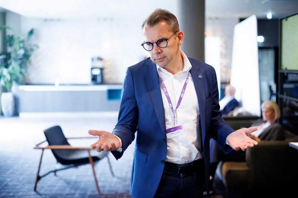 Konsernsjef Steffen Syvertsen i Å Energi er overbevist om at samarbeid på tvers av landegrensene styrker vår beredskap. Det er ikke nordmenn flest like sikre på.