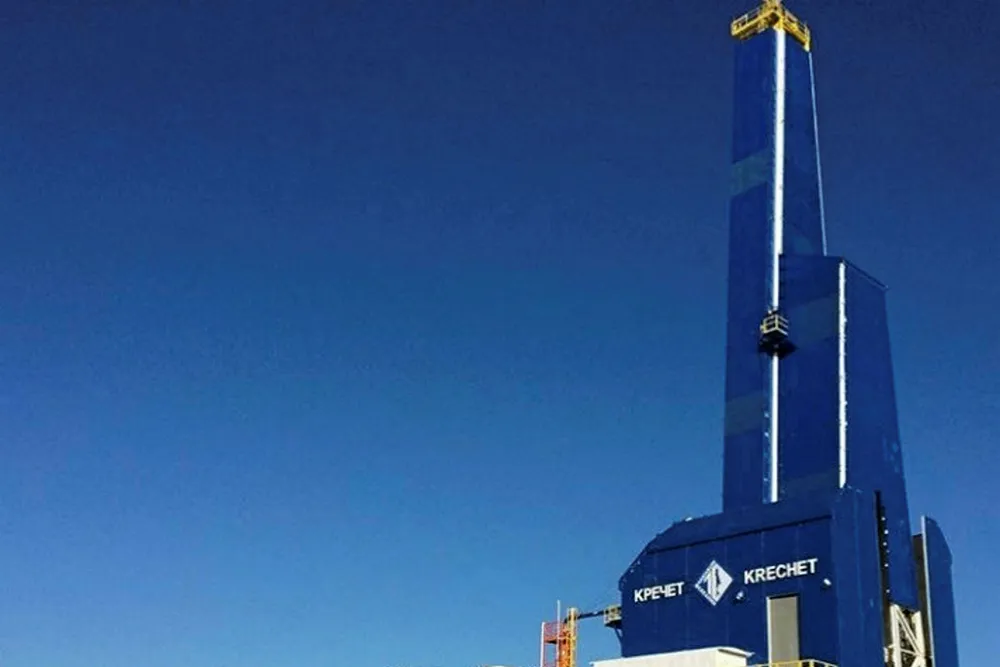 Expensive drilling: one of world's largest drilling rigs, Krechet, on Sakhalin Island in Russia