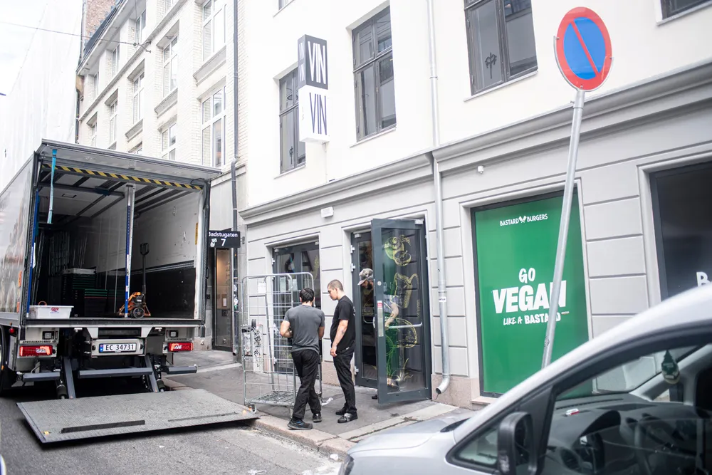 Den konkursrammede vinbaren har tilhold i en 700 kvadratmeter stor, totalrenovert kjeller i Oslo sentrum.