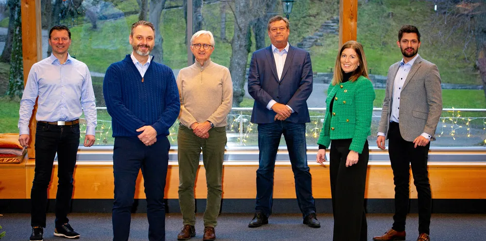 Programkomiteen til Global Aquaculture Tech Hub sin konferanse. Fra venstre: Ove Gjelstenli i Patogen, Per Helge Devold I MMC First Process, Stig Johansen i Normex, Harald Tom Nesvik i Sølvtrans, Marte Aarseth i ATEA og Espen Rørvik fra Optimar.