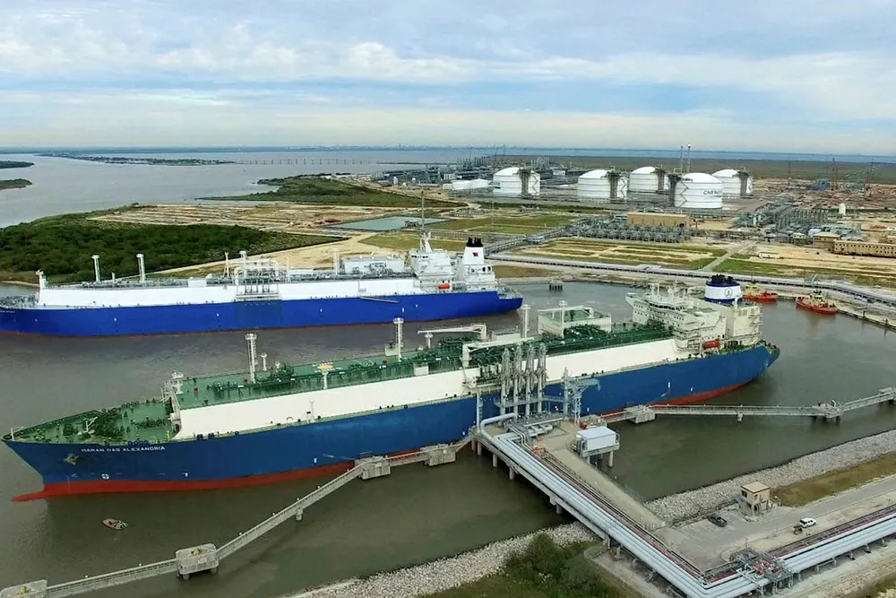 LNG: cargo loading at Train 3 Photo: Cheniere
