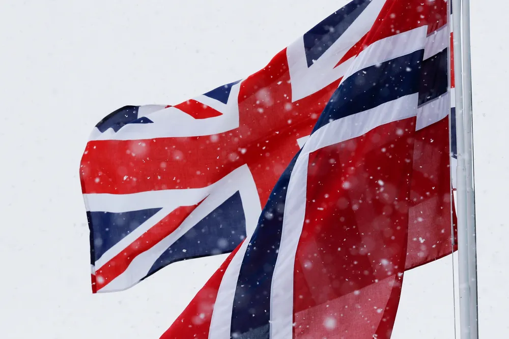 Etter nyttår er det nye regler for briter som vil oppholde seg, jobbe eller studere i Norge. De som er her allerede, har frist til 31. desember med å søke oppholdstillatelse eller bestille oppholdskort. Illustrasjonsfoto: Cornelius Poppe / NTB