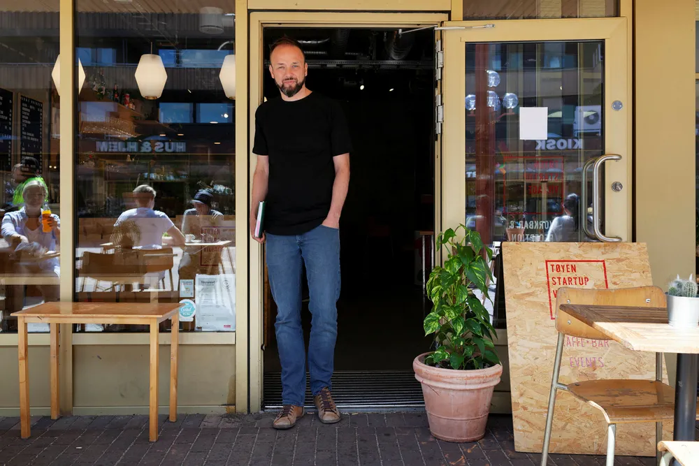 Lendo-sjef Ådne Skjelstad ser en tøffere tid i vente for forbrukslånsmarkedet, og allerede én måned etter at nye lånereguleringer ble innført viser det seg tøffere for låneagenten.