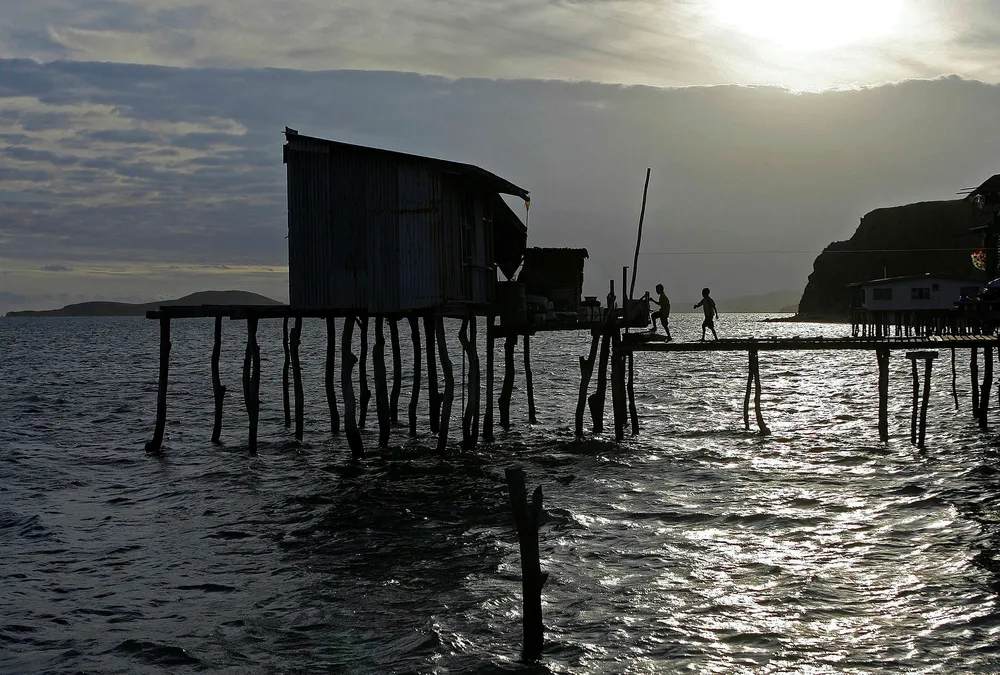 Offshore exploration: Total is planning to spud an ultra deep-water prospect in the Gulf of Papua next year