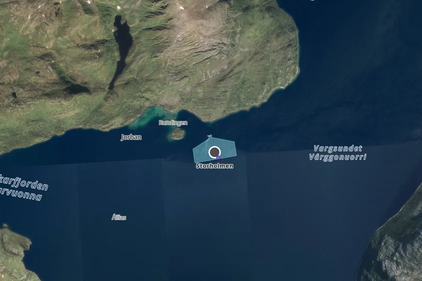 Det er mistanke om infeksiøs lakseanemi (ILA) ved sjølokaliteten Storholmen i Alta kommune i Finnmark fylke. Cermaq Norway Salmon AS driver med matfiskproduksjon av laks på lokaliteten.