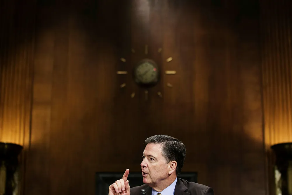 Hele verden følger spent med når den sparkede FBI-sjefen James Comey torsdag stiller til høring i Kongressen, der han skal svare på spørsmål om Russland og president Trump. Her fra en høring 3. mai. Foto: Zach Gibson/AFP/NTB Scanpix