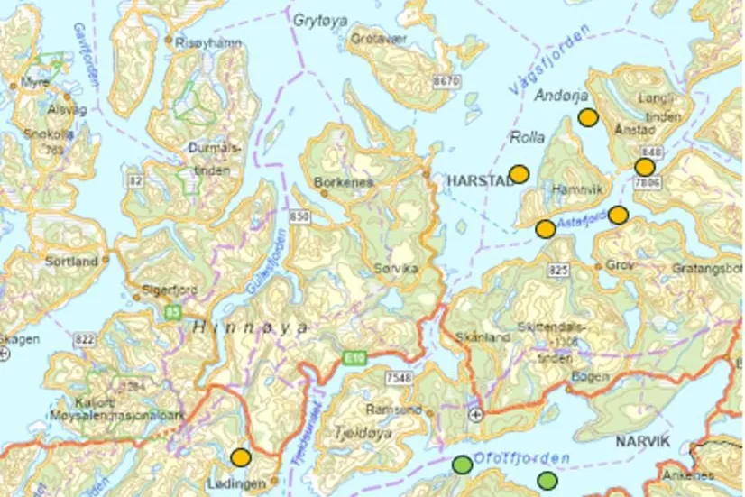 Kartet viser hvor det er rapportert om skadelige alger de siste dagene.