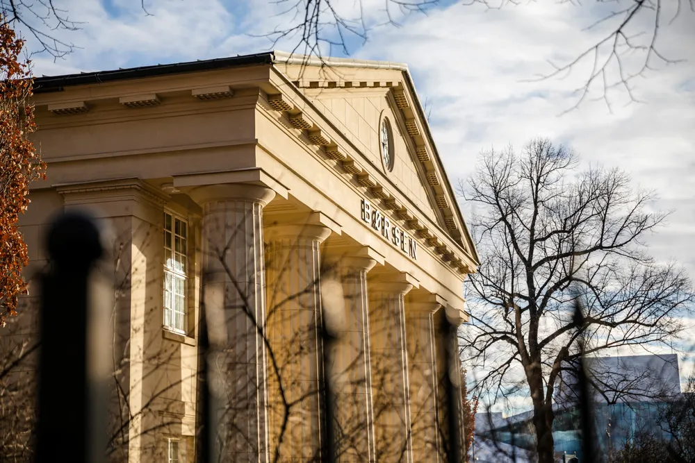 Det er aksjebørser som Oslo Børs som så langt i år har gjort det best, børser med mange selskaper som tåler høyere statsrenter i økonomiens gjenvinningsfase, skriver Pål Ringholm.
