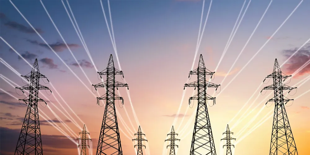 – Statnett har vurdert at redusert importkapasitet i mindre grad enn andre aktuelle tiltak vil medføre redusert reservetilgang, redusert forsyningssikkerhet og/eller mer uoversiktlig drift av kraftsystemet i Norge, sier energiminister Terje Aasland.
