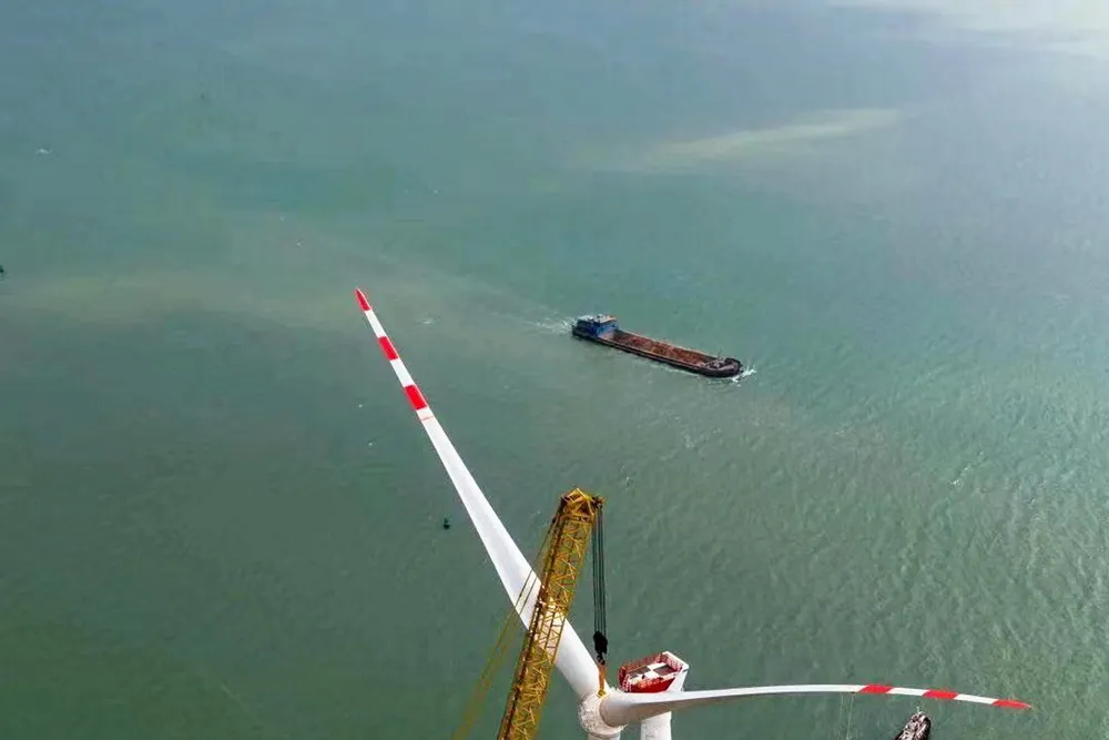 Sailaway: the Haiyou Guanlan leaves for the South China Sea to supply power for oil production.
