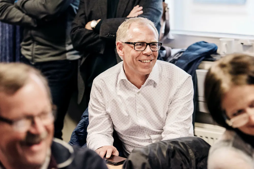 Jan Erik Mushom i Mushom Invest er blant hovedaksjonærene i Mentor Medier. Han solgte rundt 3,8 prosent av aksjene sine kort tid før ekstraordinær generalforsamling mandag, Fartein Rudjord