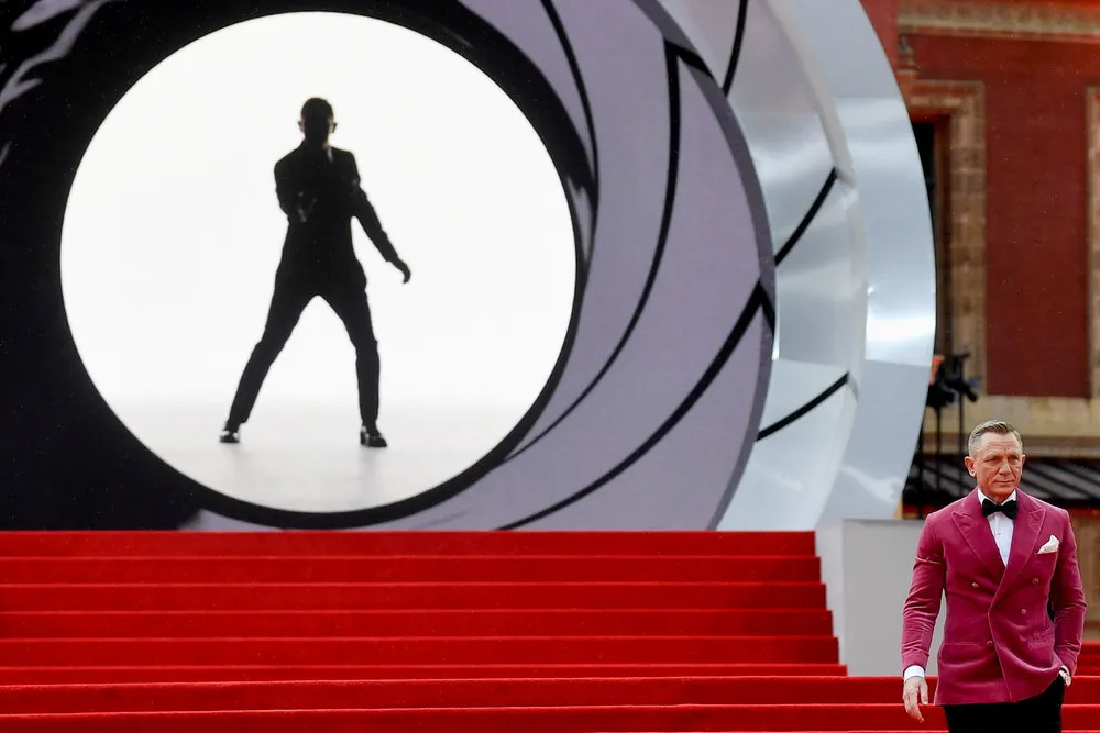 Daniel Craig spiller James Bond.