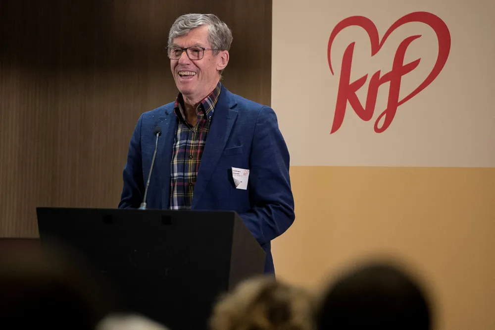 Krf-nestor Einar Steensnæs er skuffet over maktspillet i partiet og vil ha full redegjørelse.