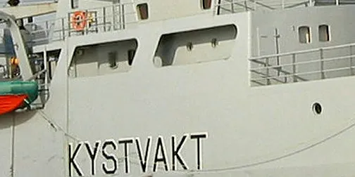 KORONAMISTANKE: 10 personer om bord på KV "Andenes" har lette koronasymptomer.