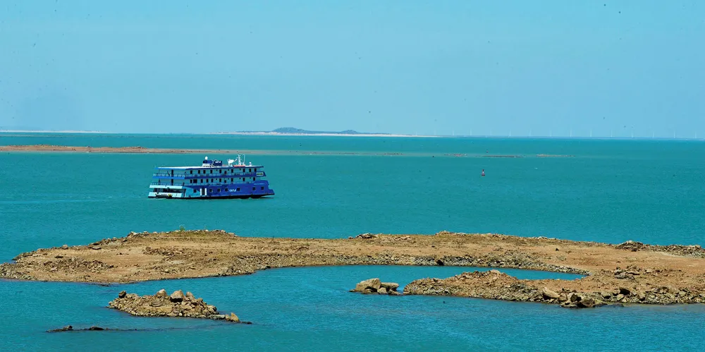 Sobradinho hydro dam reservoir reached record low levels in 2018.