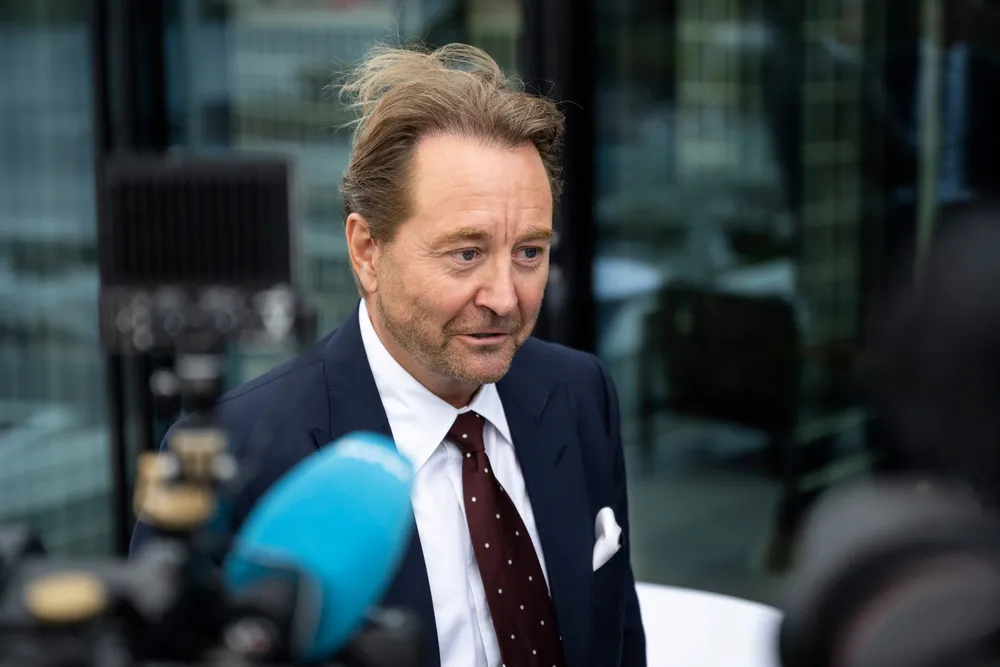 Vind og sol gir kroner i kassen til Kjell Inge Røkke.