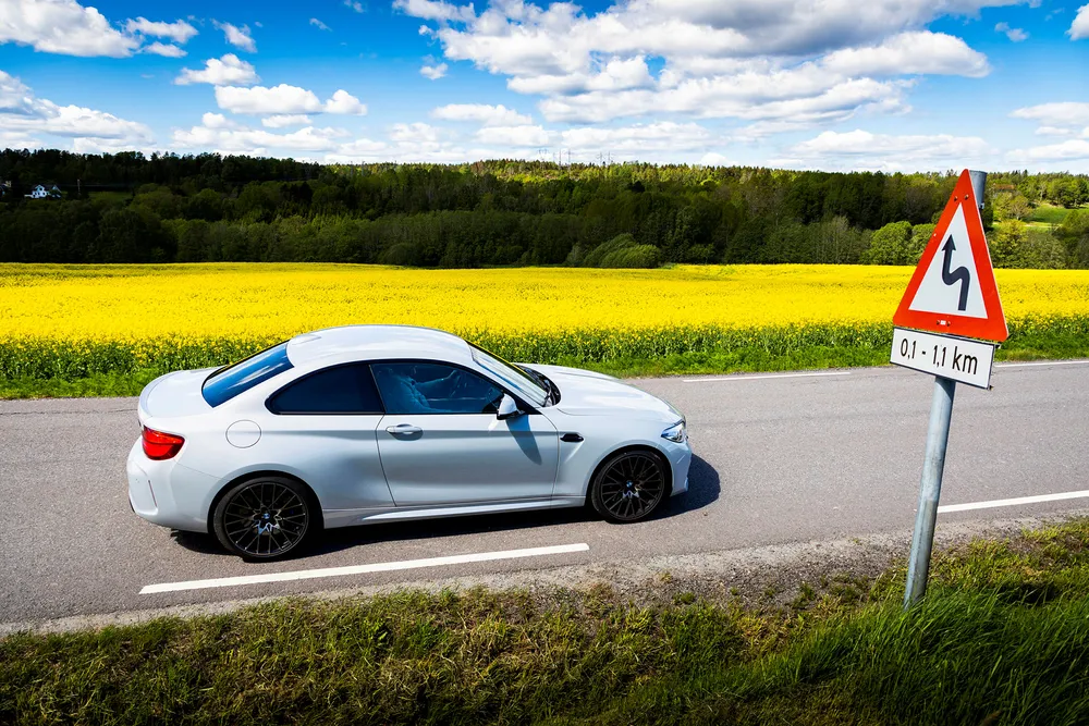 BMW M2 Competition får 160.000 kroner i avgiftsrabatt fra nyttår.